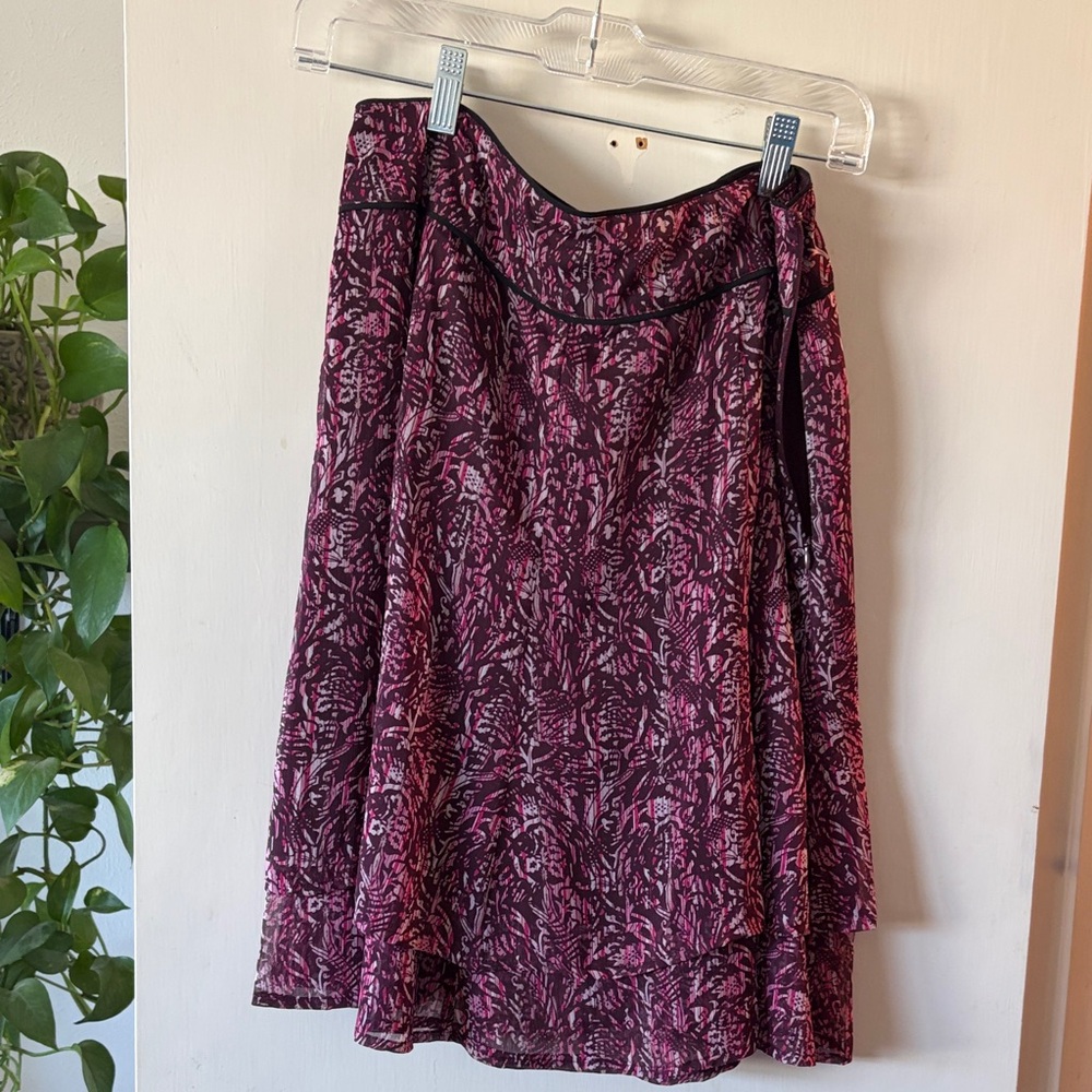 Chic Pink Patterned Mini Skirt